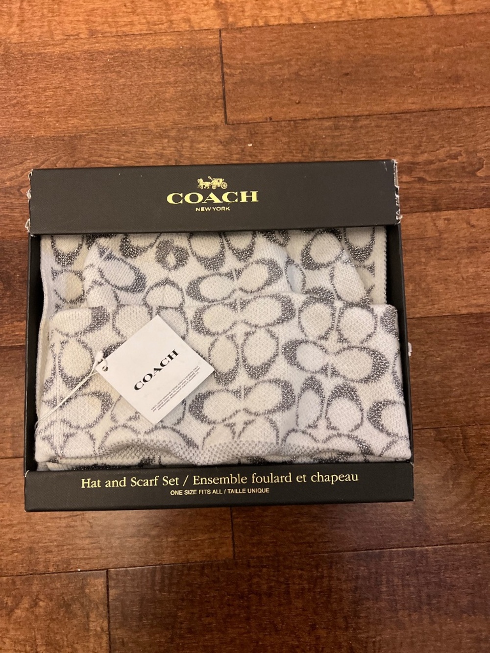 Coach Women's Hat and Scarf Set in Light Gray and White Signature Print